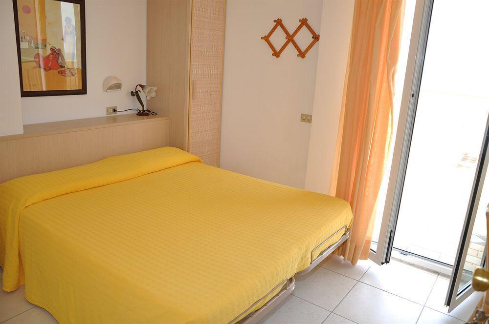 Hotel Teti Bellaria-Igea Marina Exterior foto